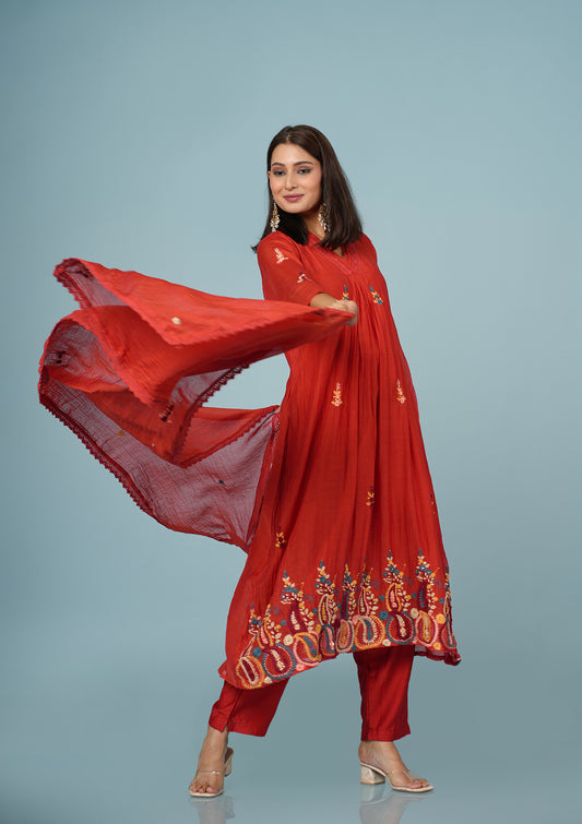 Kashmiri Embroidery Pure Mul Chanderi Suit