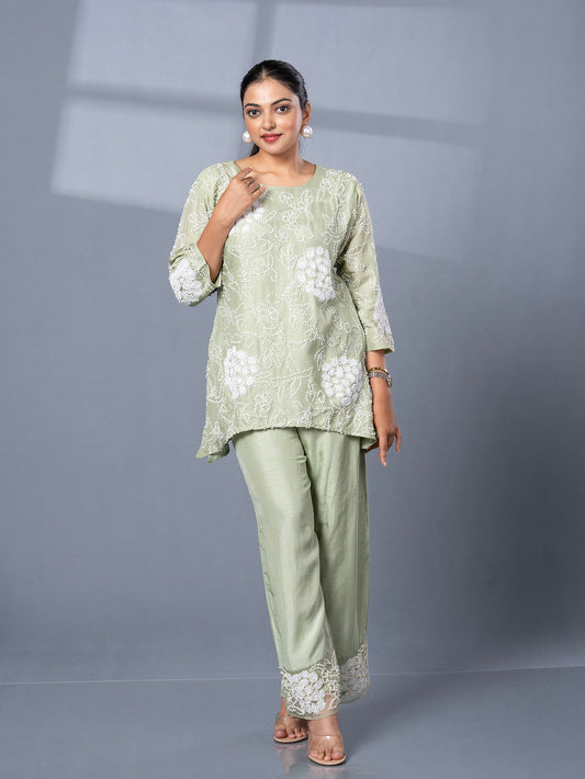 French Knot Embroidered 2 Piece Set with Scalloped Hem
