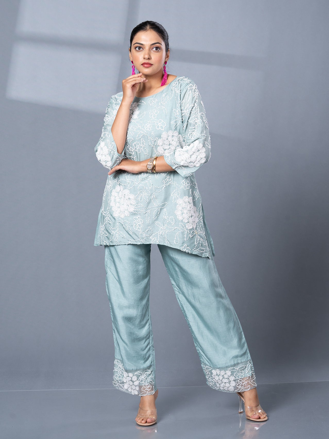 French Knot Embroidered 2 Piece Set French Knot Embroidered 2 Piece Set